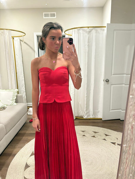 Billie Crepe Maxi try-on photo