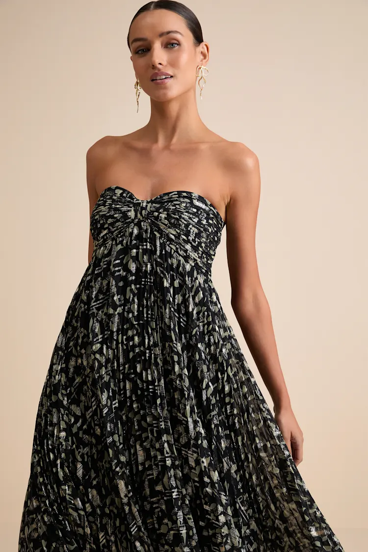 Lynwen Pleated Dress